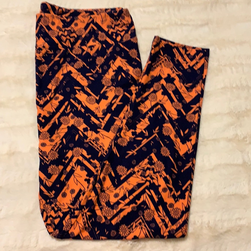 TC2 LuLaRoe leggings New with out Tags - Picture 1 of 7